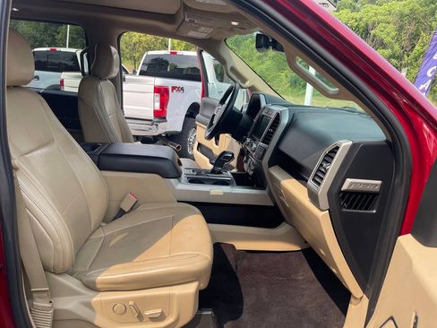 Used 2017 Ford F150 Lariat w/ Equipment Group 502A Luxury AWD/4WD image 35