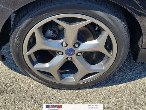 Used 2018 Ford Focus ST FWD image 5