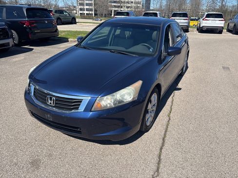 Used 2010 Honda Accord EX image 8