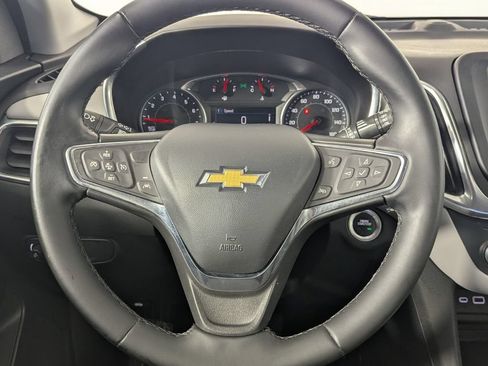 Used 2024 Chevrolet Equinox LT FWD image 16