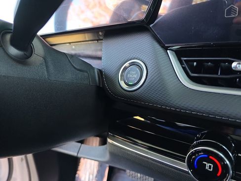 New 2026 Chevrolet Equinox LT w/ Convenience Package II image 19