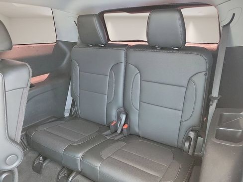 Used 2020 GMC Acadia SLT w/ Premium Package AWD/4WD image 8