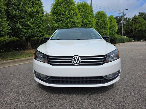 Used 2014 Volkswagen Passat 1.8T Sport FWD image 8