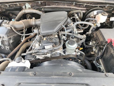 Used 2022 Toyota Tacoma SR5 RWD image 34