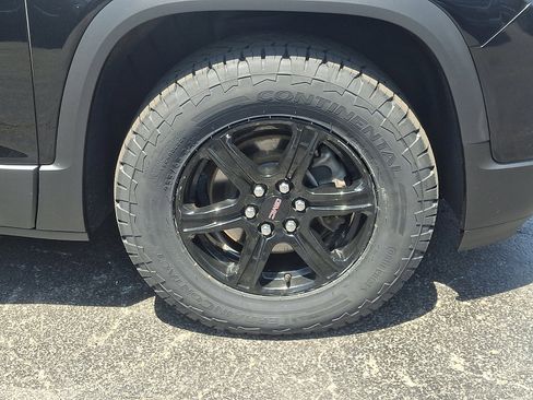 Used 2023 GMC Acadia AT4 AWD/4WD image 8