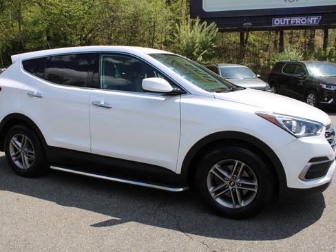 Used 2018 Hyundai Santa Fe Sport AWD/4WD image 5