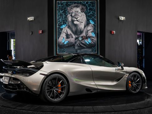 Used 2020 McLaren 720S Luxury image 15