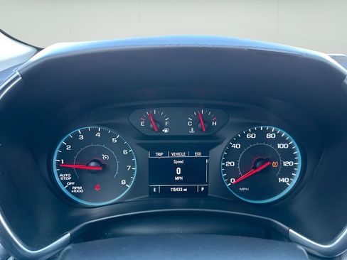 Used 2018 Chevrolet Equinox LT image 21