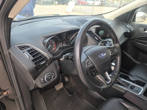 Used 2018 Ford Escape SEL w/ Canadian Touring Package AWD/4WD image 24