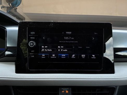 Used 2025 Volkswagen Taos S FWD image 27