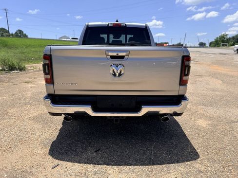 Used 2019 RAM 1500 Limited w/ Advanced Safety Group RWD image 4
