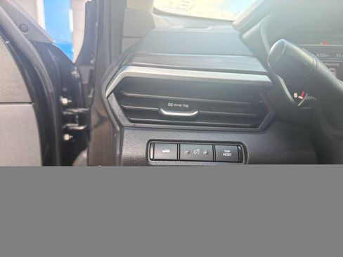 Used 2024 Nissan Altima 2.5 SV FWD image 22