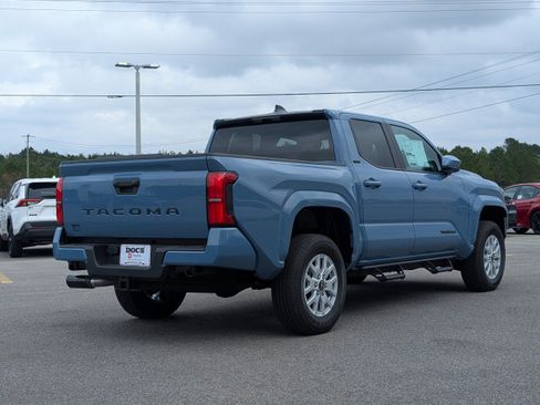 New 2026 Toyota Tacoma SR5 image 5