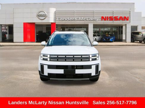 Used 2025 Hyundai Santa Fe SEL FWD image 11