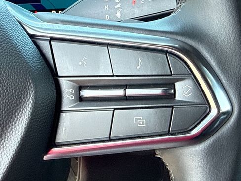 Certified 2025 Chevrolet Suburban Z71 image 28