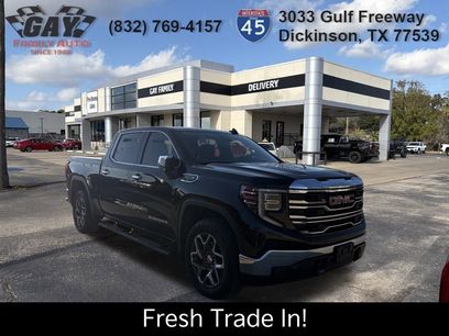 Used 2022 GMC Sierra 1500 SLT w/ SLT Convenience Package