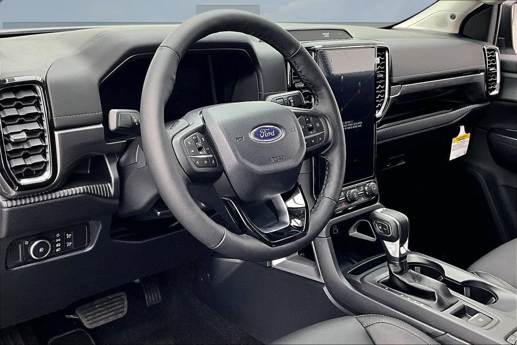 New 2026 Ford Ranger Lariat w/ Trailer Tow Package AWD/4WD image 7