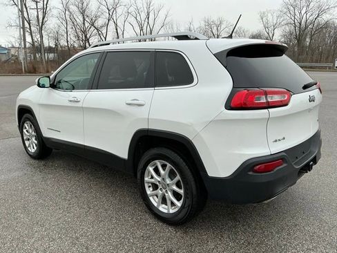 Used 2015 Jeep Cherokee Latitude w/ Comfort/Convenience Group image 4