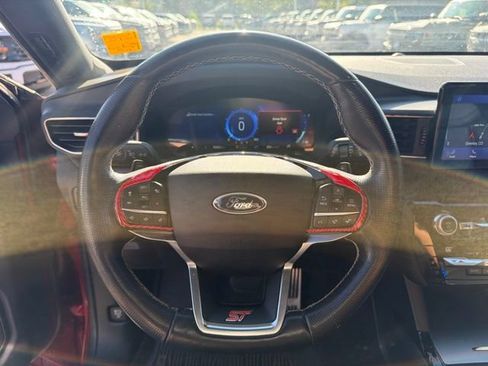Used 2021 Ford Explorer ST w/ Equipment Group 401A AWD/4WD image 18