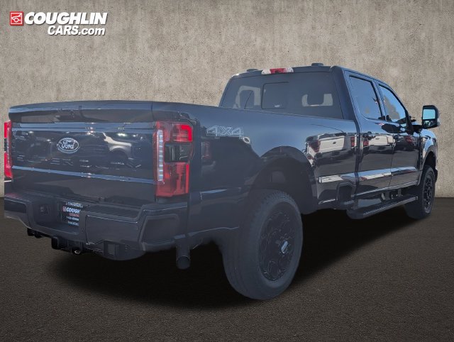 New 2027 Ford F350 Lariat w/ Black Appearance Package AWD/4WD image 8