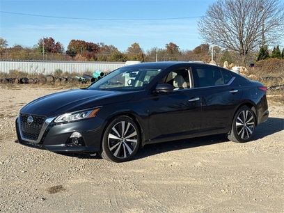 Used 2021 Nissan Altima 2.5 Platinum