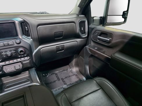 Used 2022 Chevrolet Silverado 3500 LTZ w/ LTZ Convenience Package AWD/4WD image 25