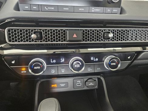 Used 2024 Honda Civic EX image 24