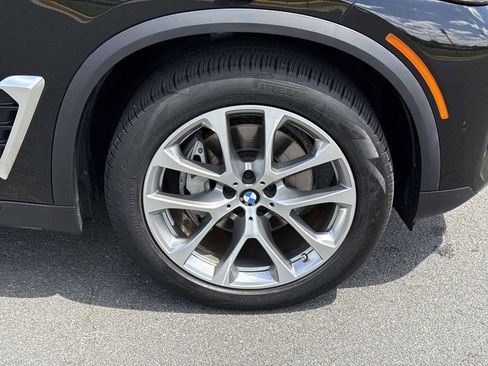 Used 2024 BMW X5 xDrive40i w/ Parking Assistance Package AWD/4WD image 14