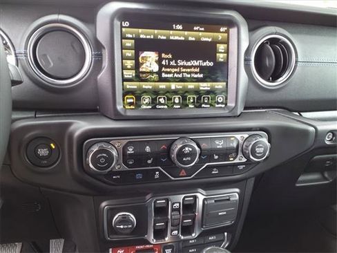 New 2023 Jeep Wrangler Unlimited Rubicon 4xe w/ Cold Weather Group image 22