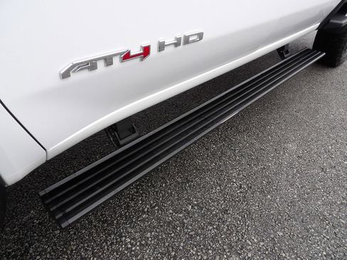 Used 2023 GMC Sierra 3500 AT4 w/ AT4 Preferred Package AWD/4WD image 55