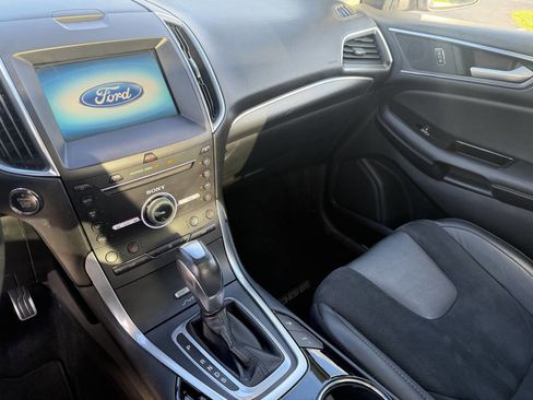 Used 2015 Ford Edge Sport w/ Equipment Group 401A AWD/4WD image 30