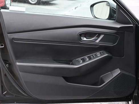 Used 2023 Honda Accord EX image 14