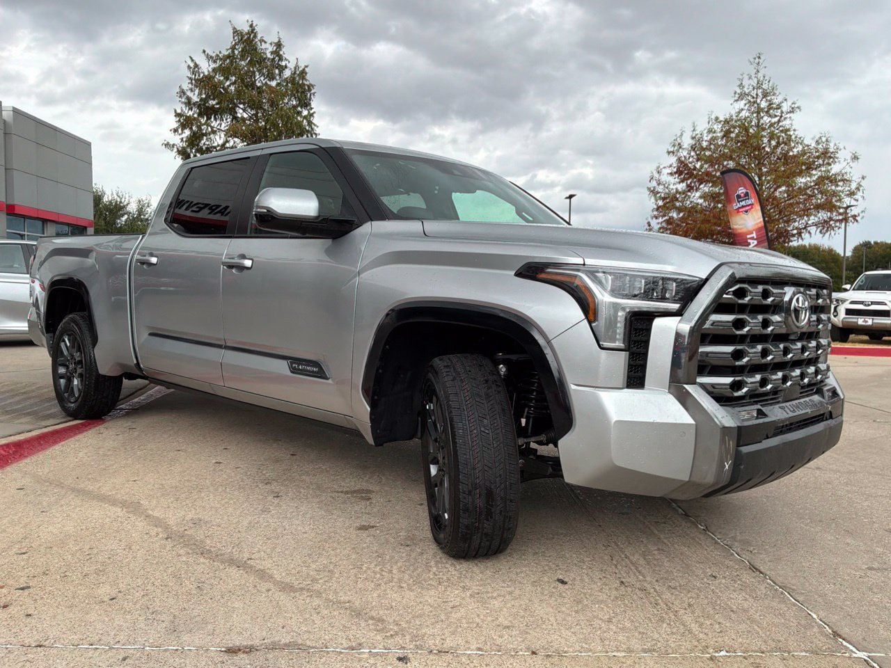 Used 2026 Toyota Tundra Platinum AWD/4WD image 4