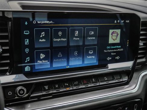 Used 2025 Chevrolet Silverado 2500 High Country w/ Technology Package image 39