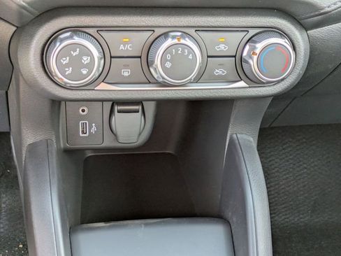 New 2025 Nissan Versa S w/ Trunk Package image 20