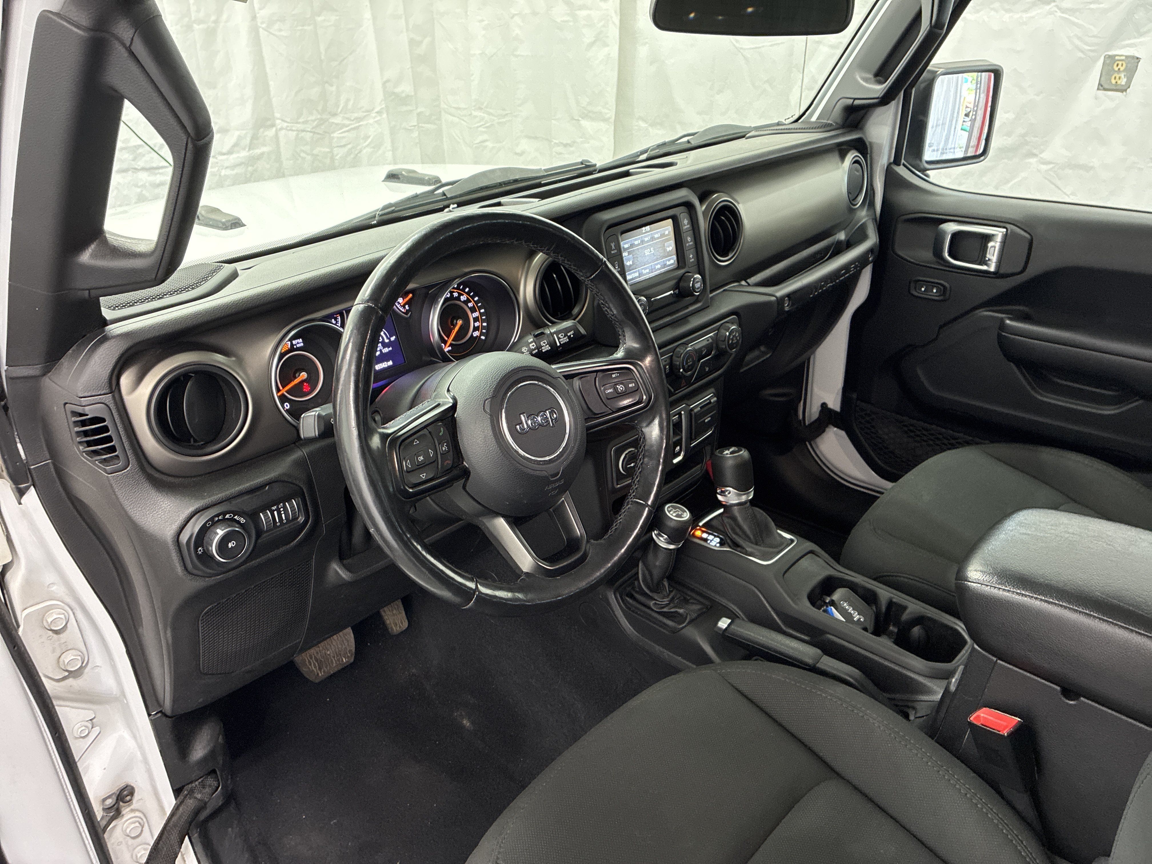 Used 2019 Jeep Wrangler Sport AWD/4WD image 12