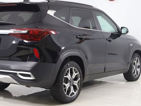 Used 2023 Kia Seltos EX AWD/4WD image 48