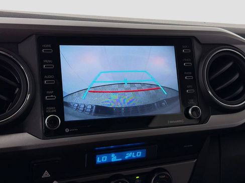 Used 2022 Toyota Tacoma SR5 image 17