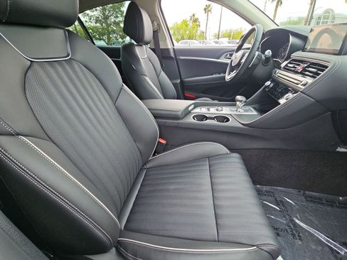 Certified 2026 Genesis G70 2.5T Prestige RWD image 18