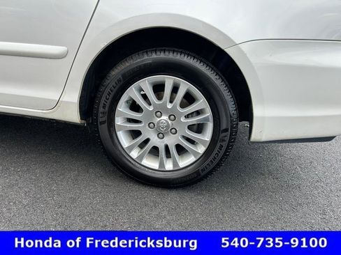 Used 2007 Toyota Sienna XLE image 11