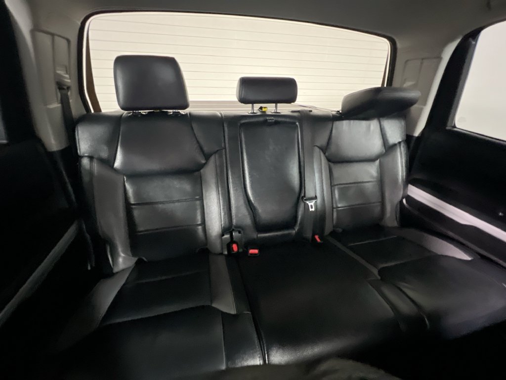 Used 2020 Toyota Tundra Limited w/ Limited Premium Package RWD image 31