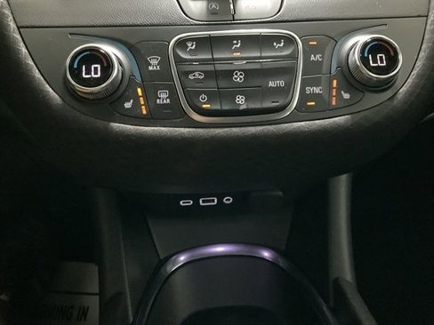 Used 2023 Chevrolet Malibu LT image 28