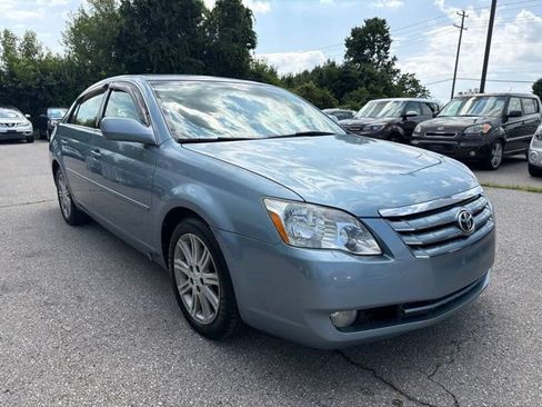 Used 2007 Toyota Avalon Limited FWD image 1