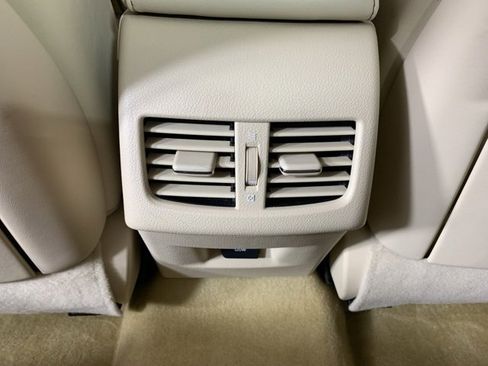 Used 2013 Lexus ES 350 350 image 34