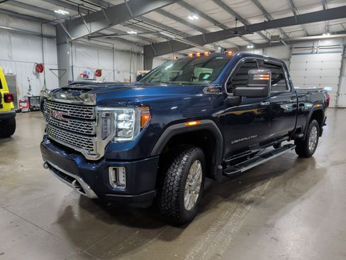 Used 2023 GMC Sierra 2500 Denali image 6