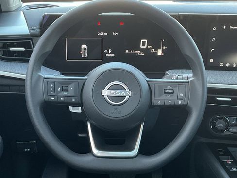 New 2026 Nissan Kicks SV w/ SV Premium Package FWD image 22