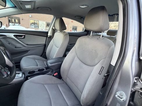 Used 2013 Hyundai Elantra GLS w/ Preferred Pkg image 12