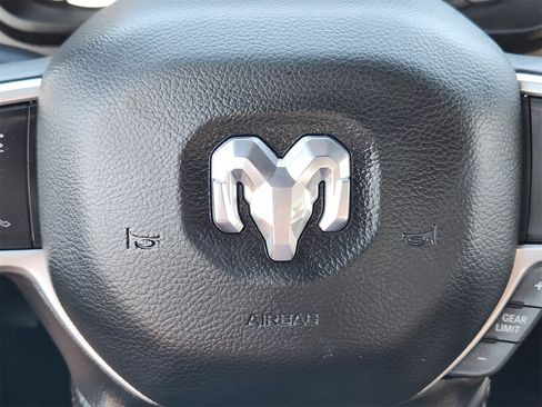 Used 2024 RAM 2500 Big Horn w/ Sport Appearance Package image 38