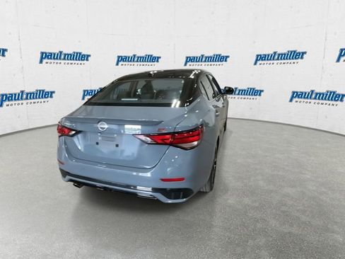 Used 2024 Nissan Sentra SR w/ SR Premium Package FWD image 10