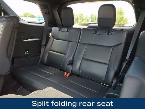 Used 2025 Ford Explorer ST AWD/4WD image 19